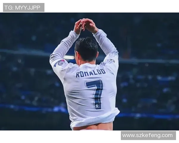 全球足球巨星百人榜评选:盘点历史与现役最具影响力球员