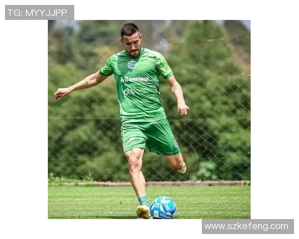 聚焦绿茵巨星璀璨瞬间全景展现足球球星独特魅力